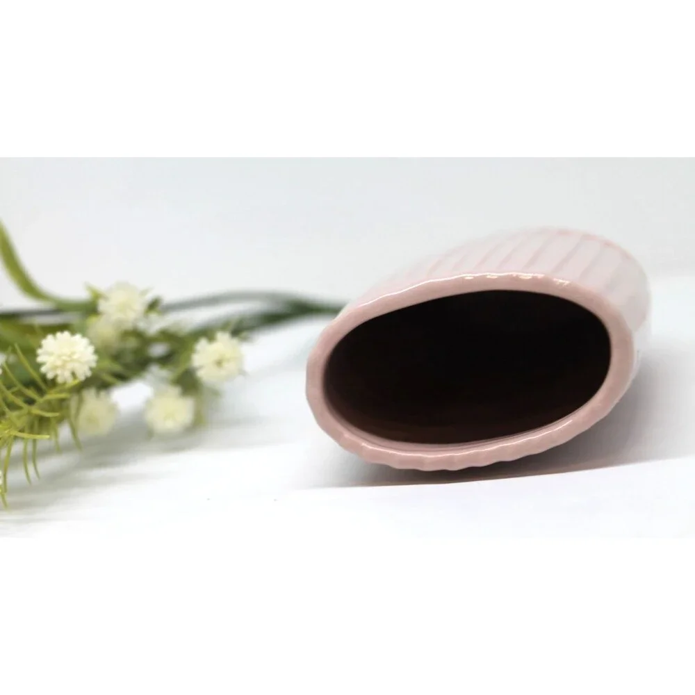 1980s AVON Gift Collection Fluted LILAC Porcelain Bud Vase Thin 6